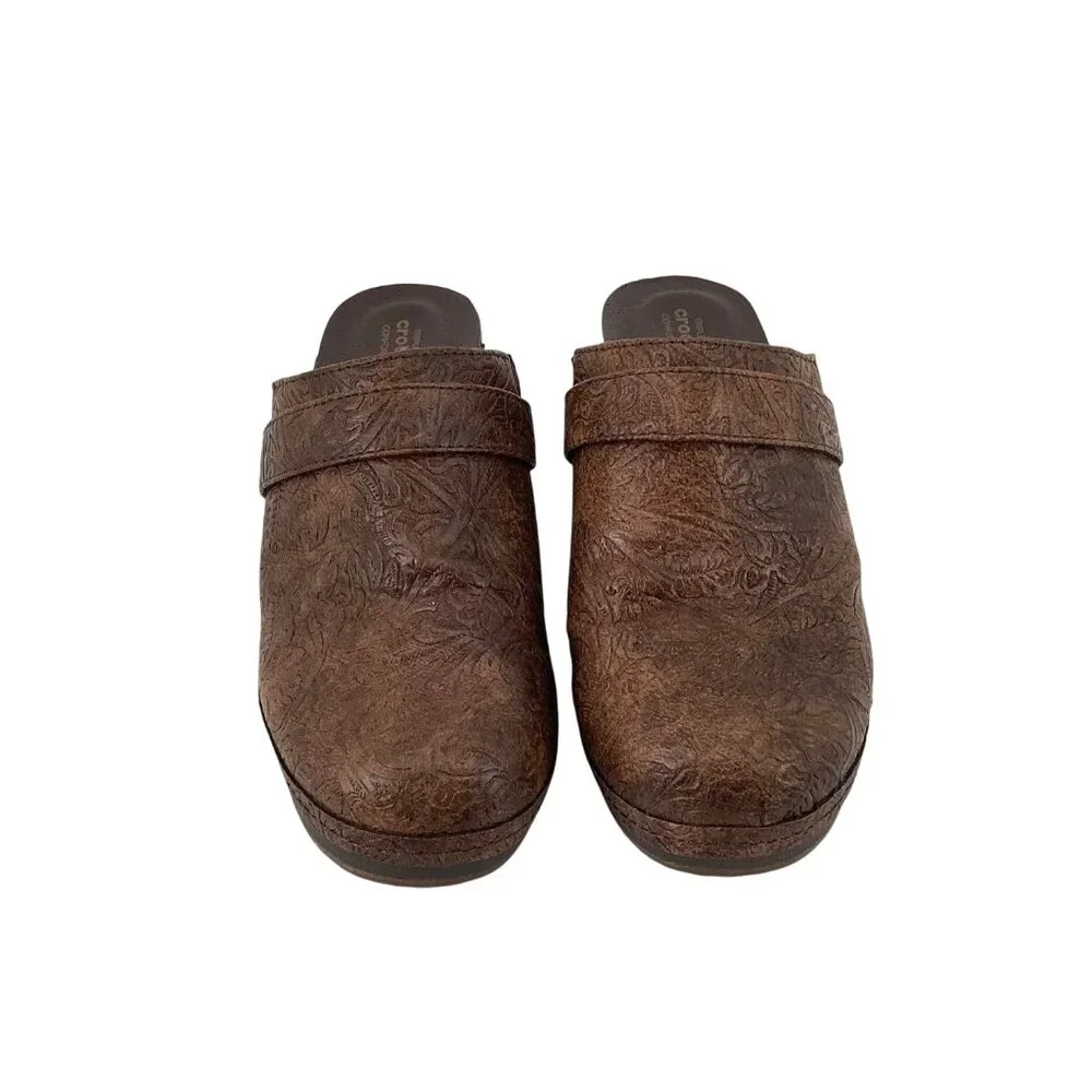 Crocs Sarah Tooled Clog Brown Triple Comfort Slip On Shoes 203911 Women’s Sz 7 W - Picture 2 of 8